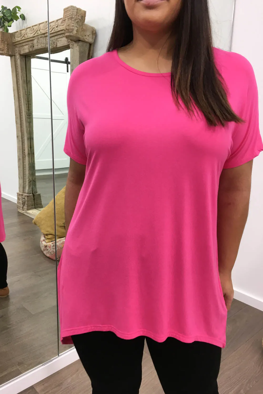 Kylie Tee