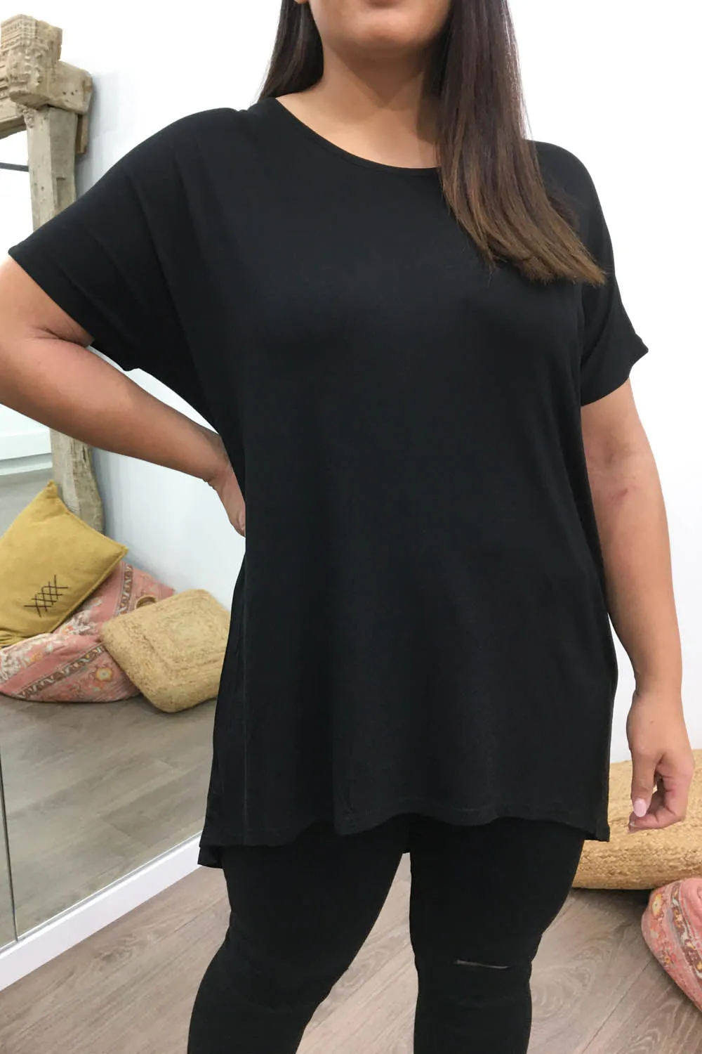 Kylie Tee