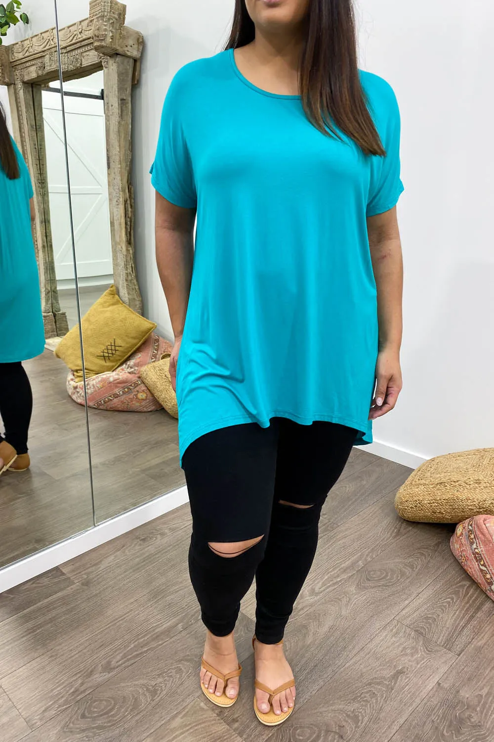 Kylie Tee