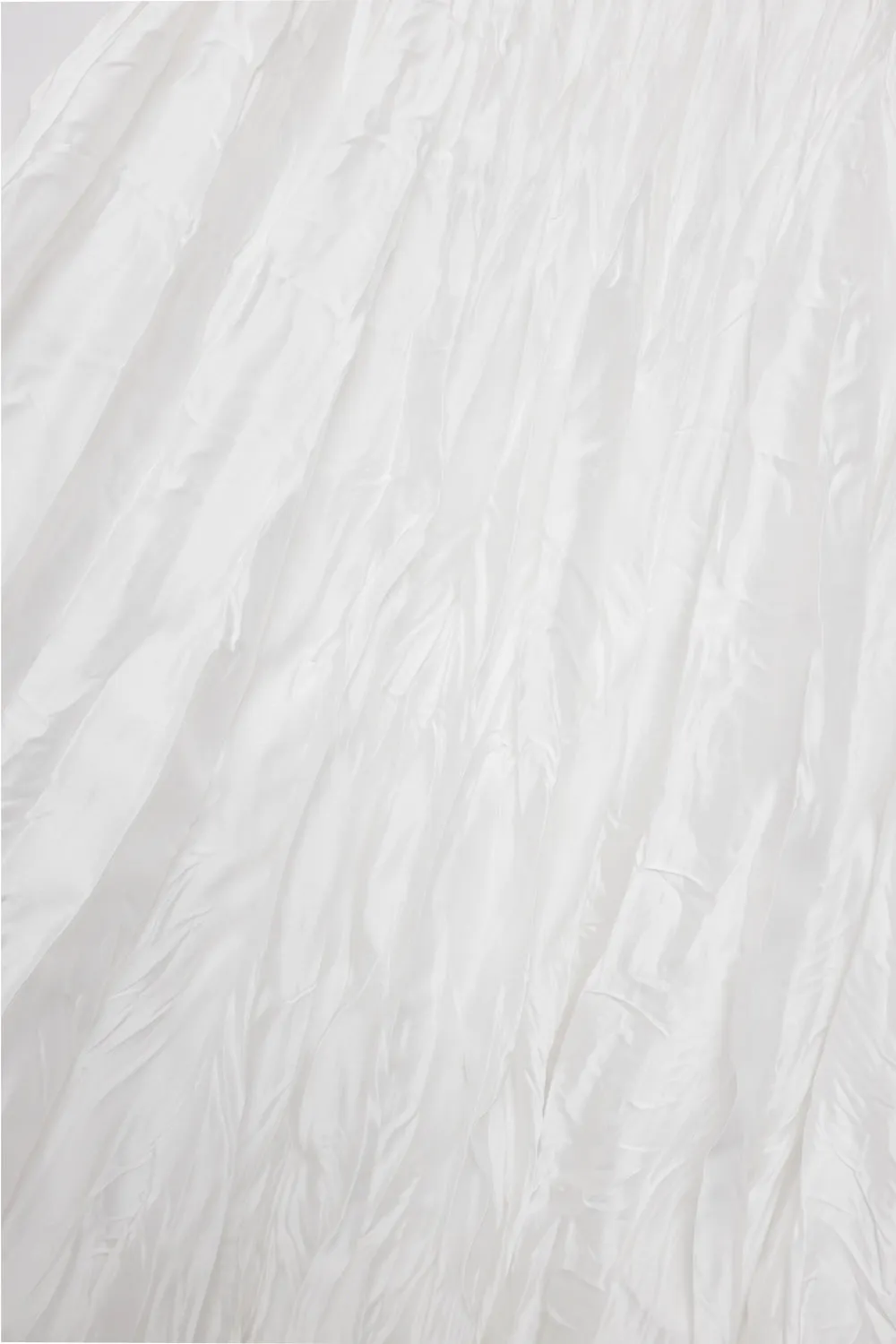SATIN WHITE MAXI CRINKLED SKIRT