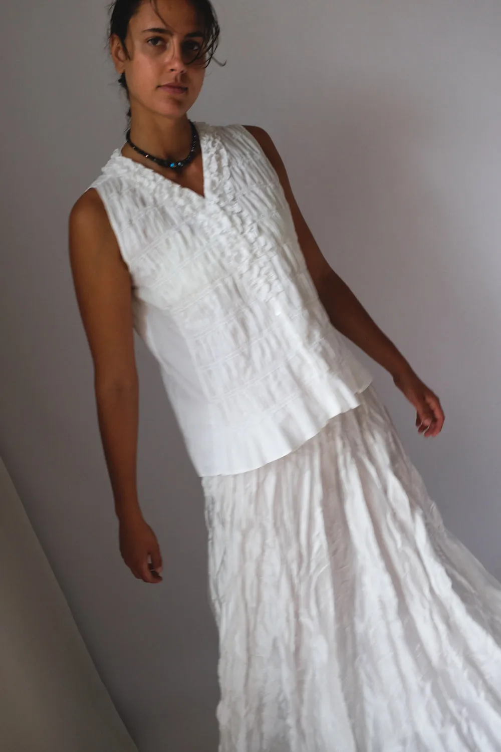 SATIN WHITE MAXI CRINKLED SKIRT
