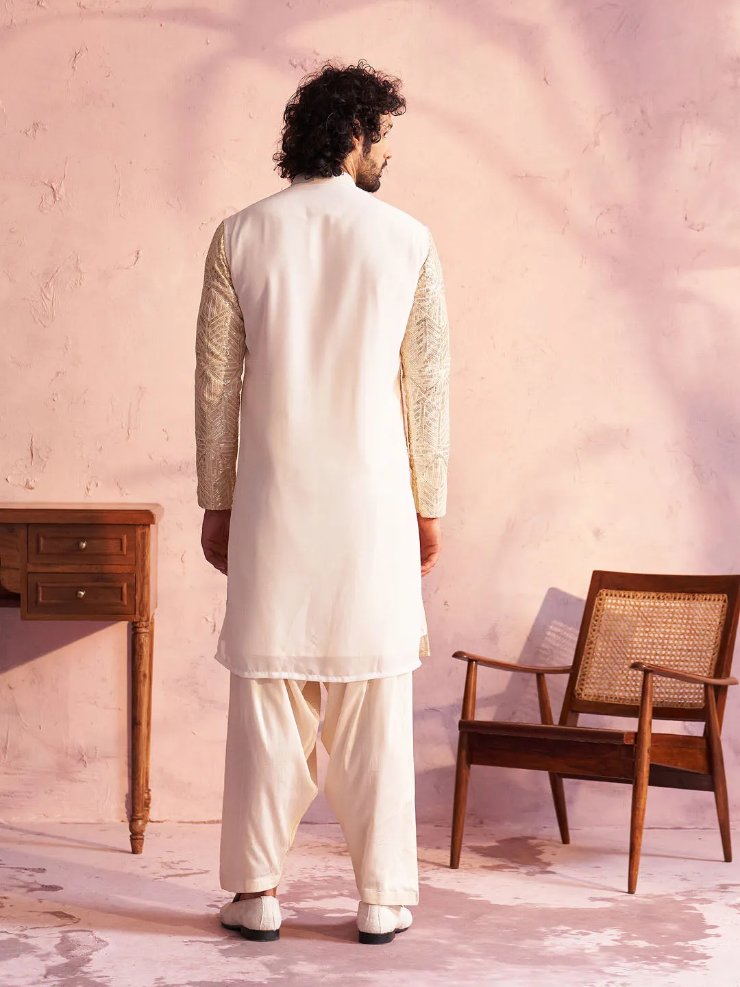 VASTRAMAY Men's Cream Georgette Kurta Set